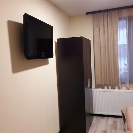Sharkova House 2*